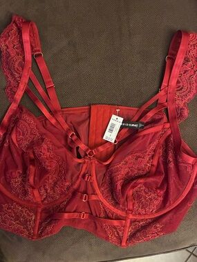 torrid Red Lace Strappy Underwire Bra